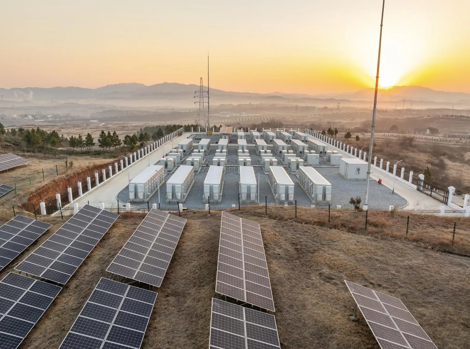 Ground-mounted solar field, fixed-tilt rows